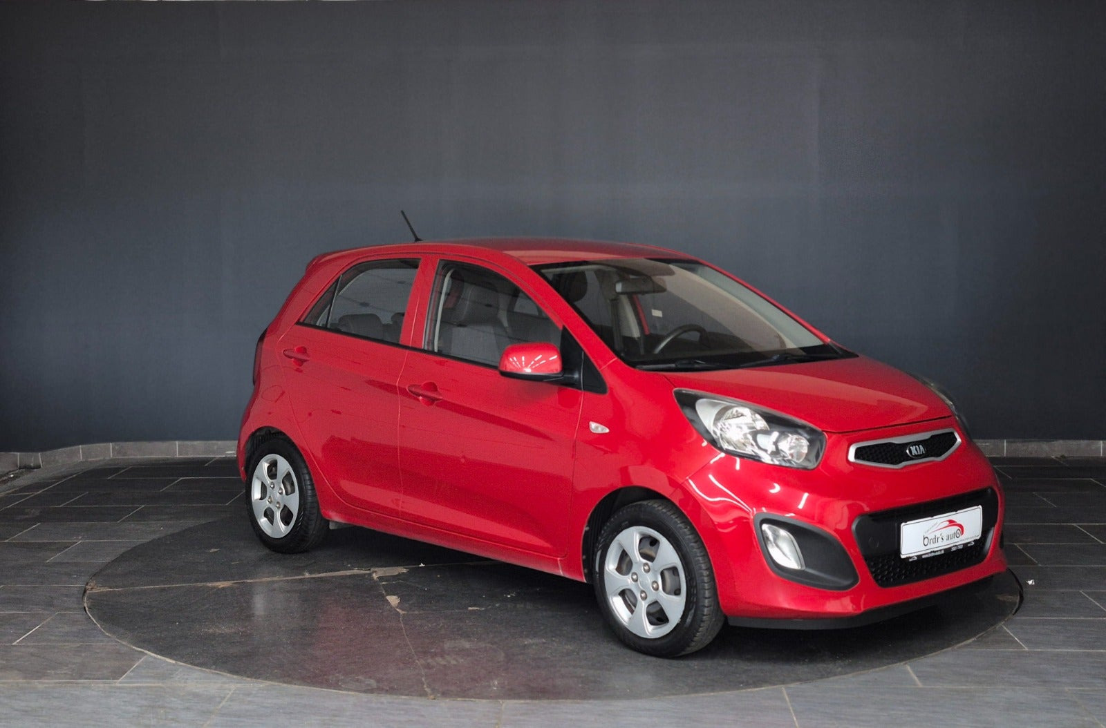 Rød Kia Picanto fra 2013