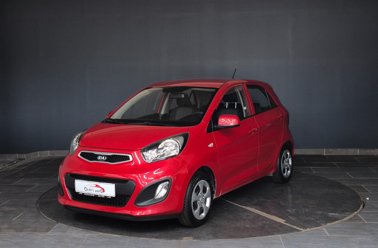 Rød Kia Picanto fra 2013