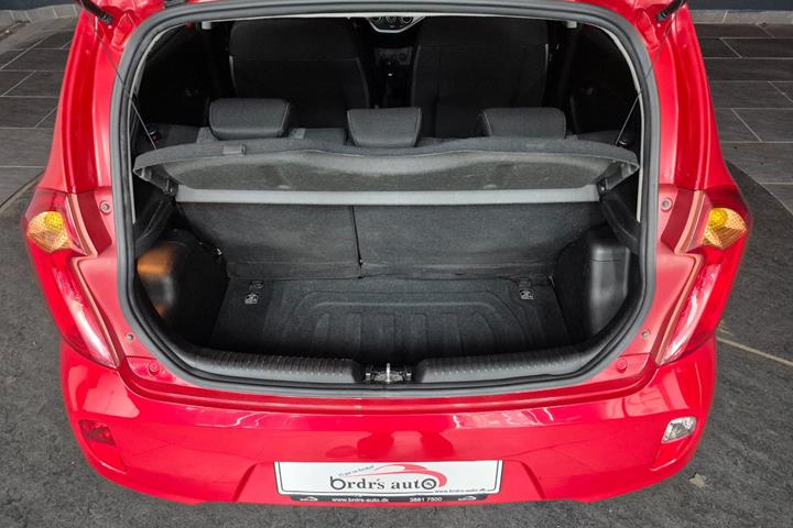 Rød Kia Picanto fra 2013