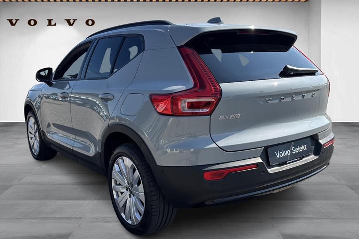 Grå Volvo EX40 fra 2024