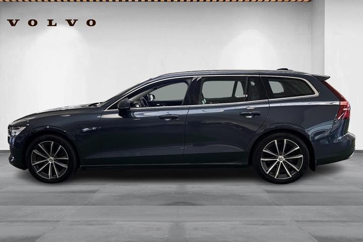 Blå Volvo V60 fra 2021