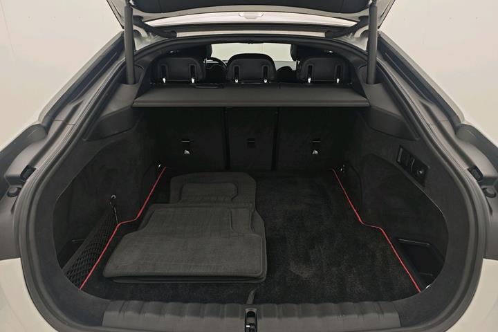 Hvid BMW i4 fra 2023