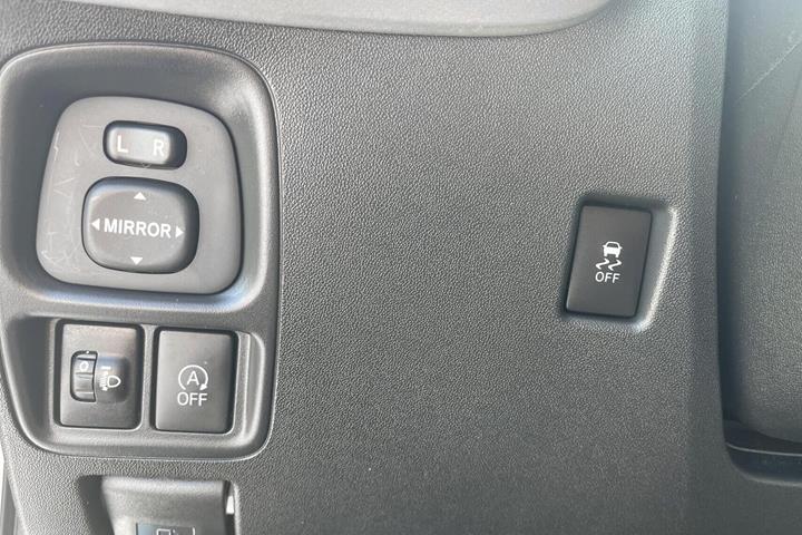 Grå Toyota Aygo fra 2018
