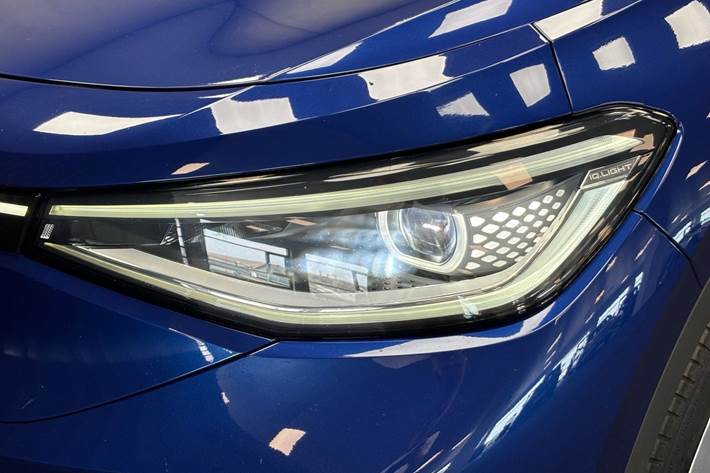 Blå VW ID.4 fra 2021