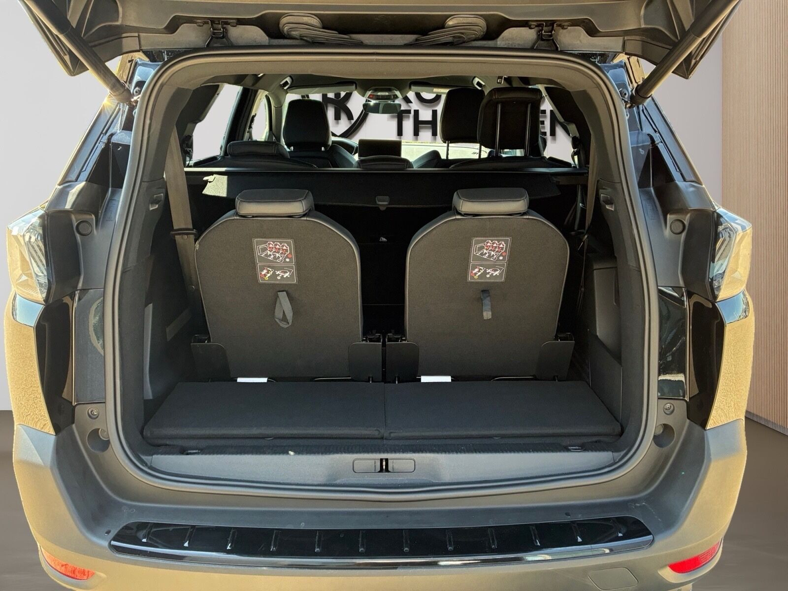 undefined Peugeot 5008 fra 2024