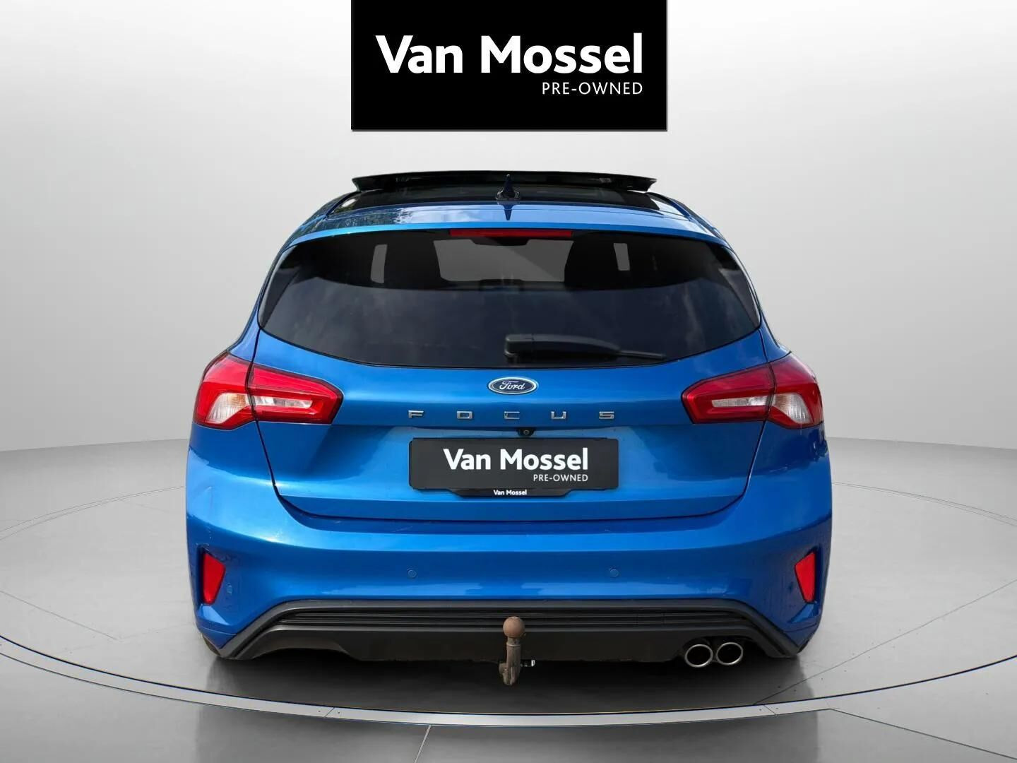 Blå Ford Focus fra 2019