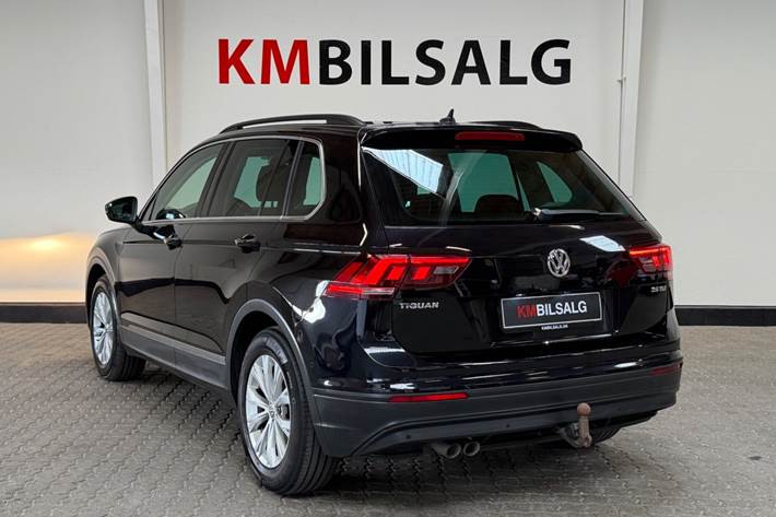 Sort VW Tiguan fra 2017