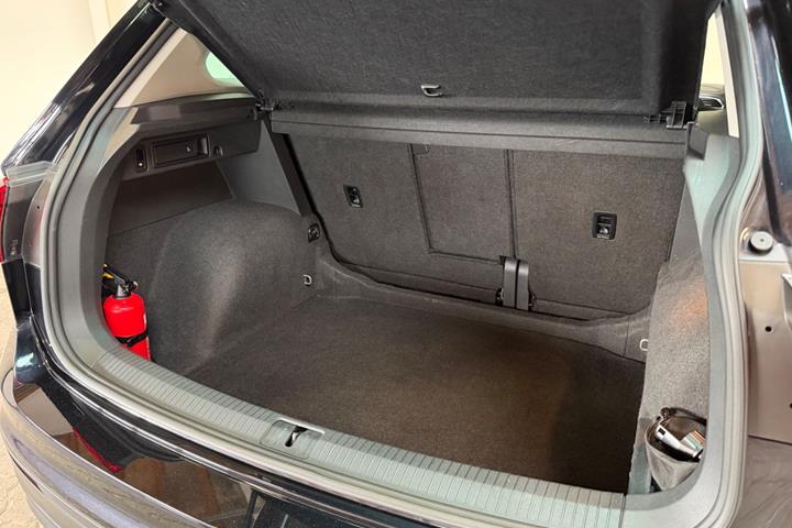Sort VW Tiguan fra 2017