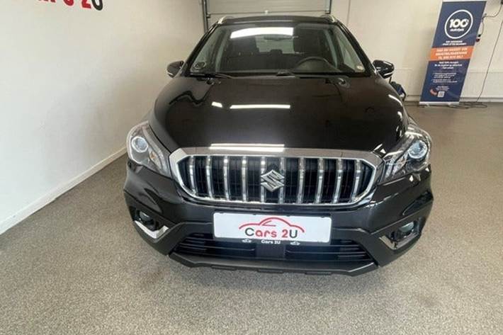 Sort Suzuki S-Cross fra 2019