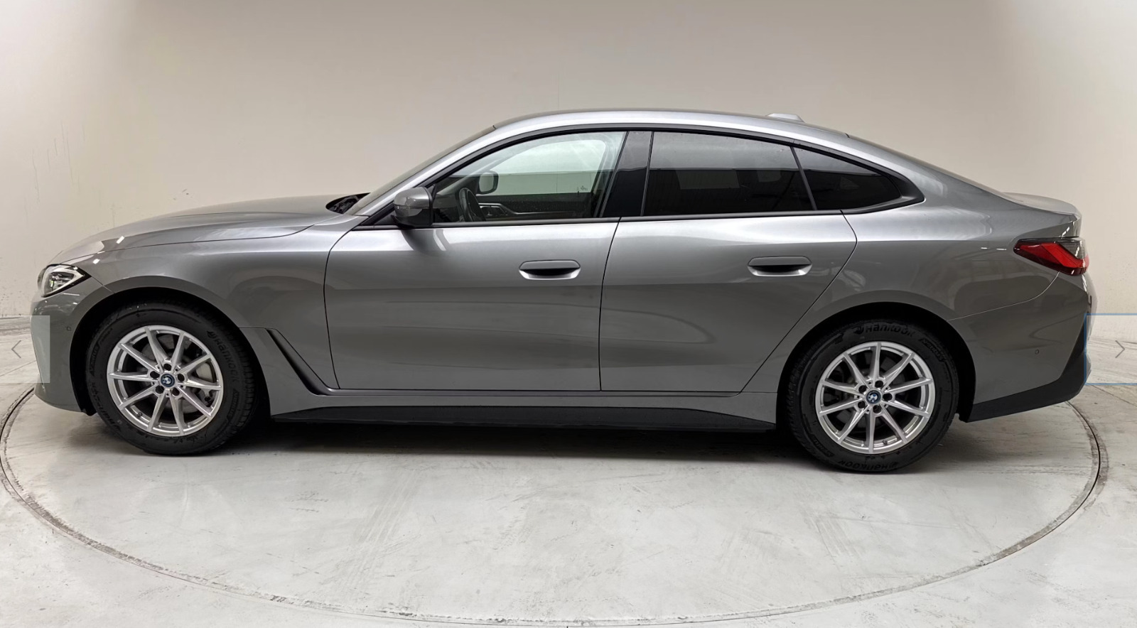 BMW i4 eDrive40
