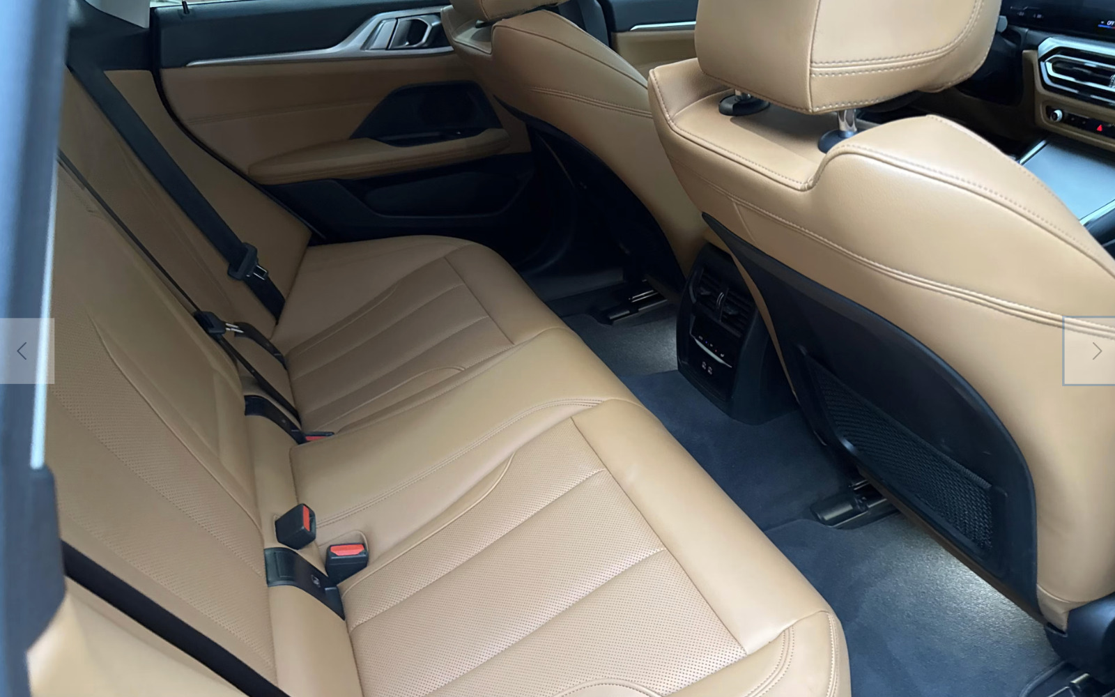 Grå BMW i4 fra 2022
