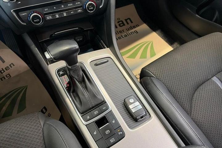 Blå Kia Optima fra 2018