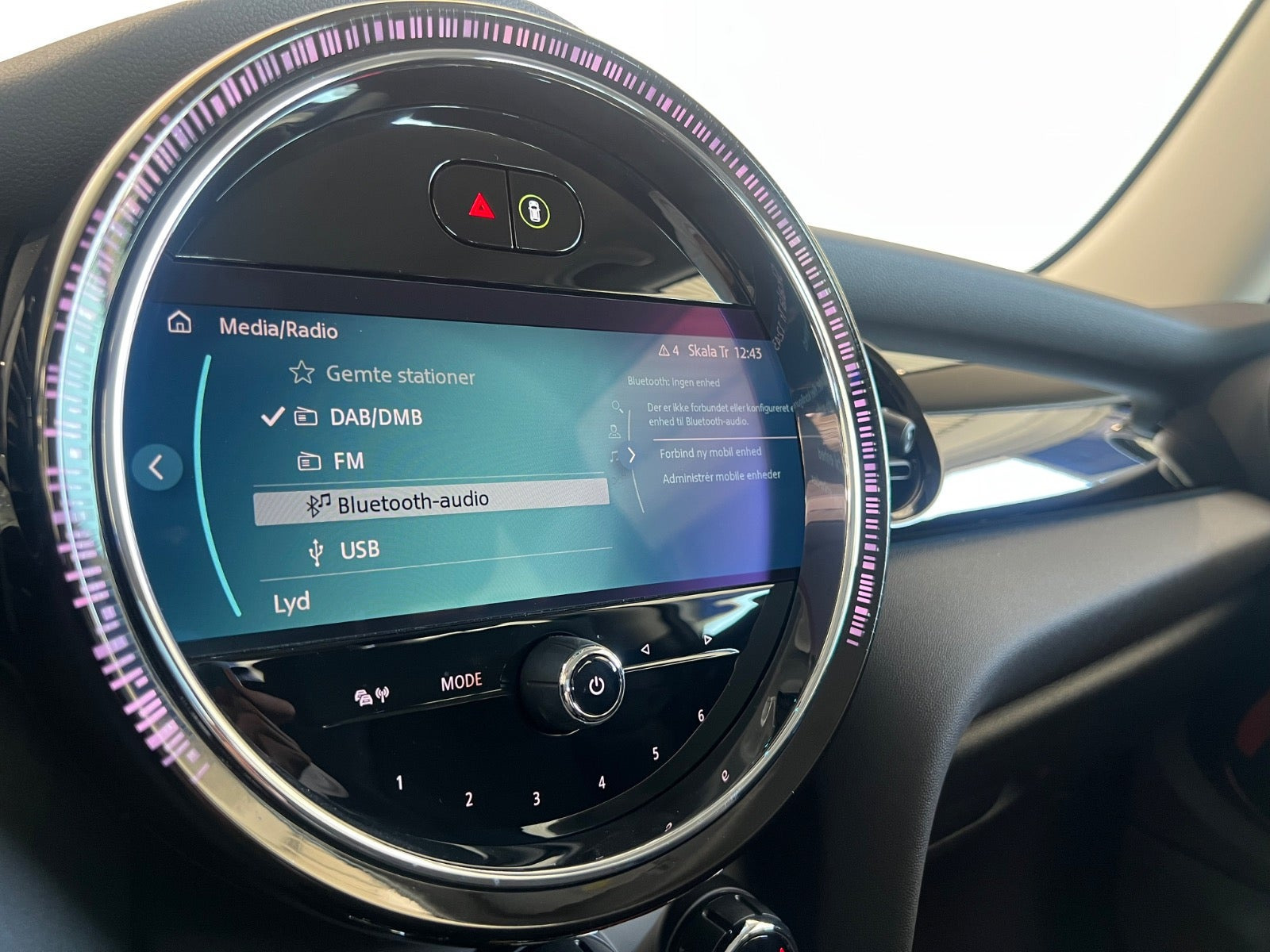 Sort Mini Cooper SE fra 2024