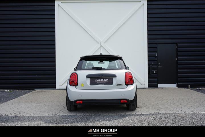 Grå Mini Cooper SE fra 2022