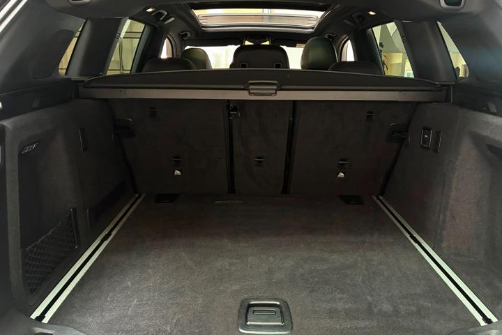 Sort BMW X3 fra 2019