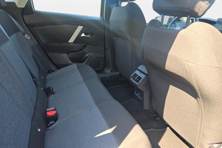 Sort Citroën C4 fra 2021