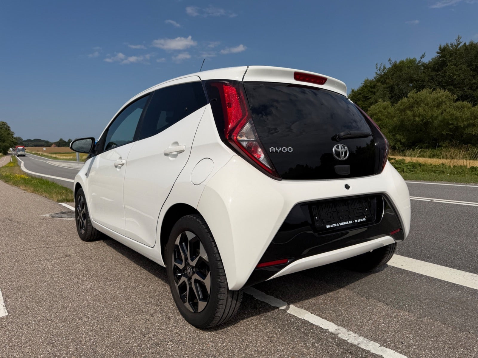 Hvid Toyota Aygo fra 2021