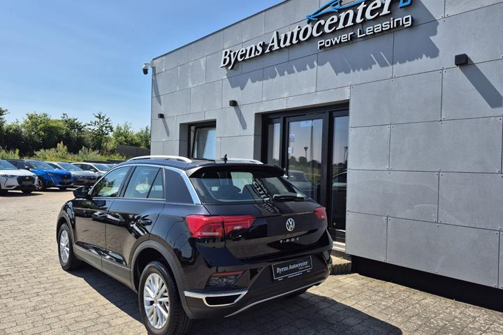 Sort VW T-Roc fra 2018