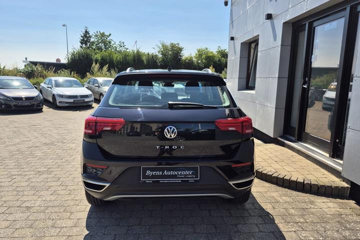 Sort VW T-Roc fra 2018