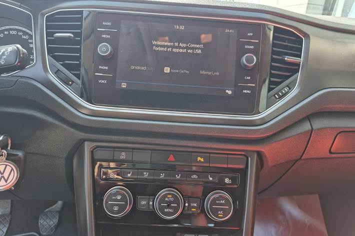 Sort VW T-Roc fra 2018