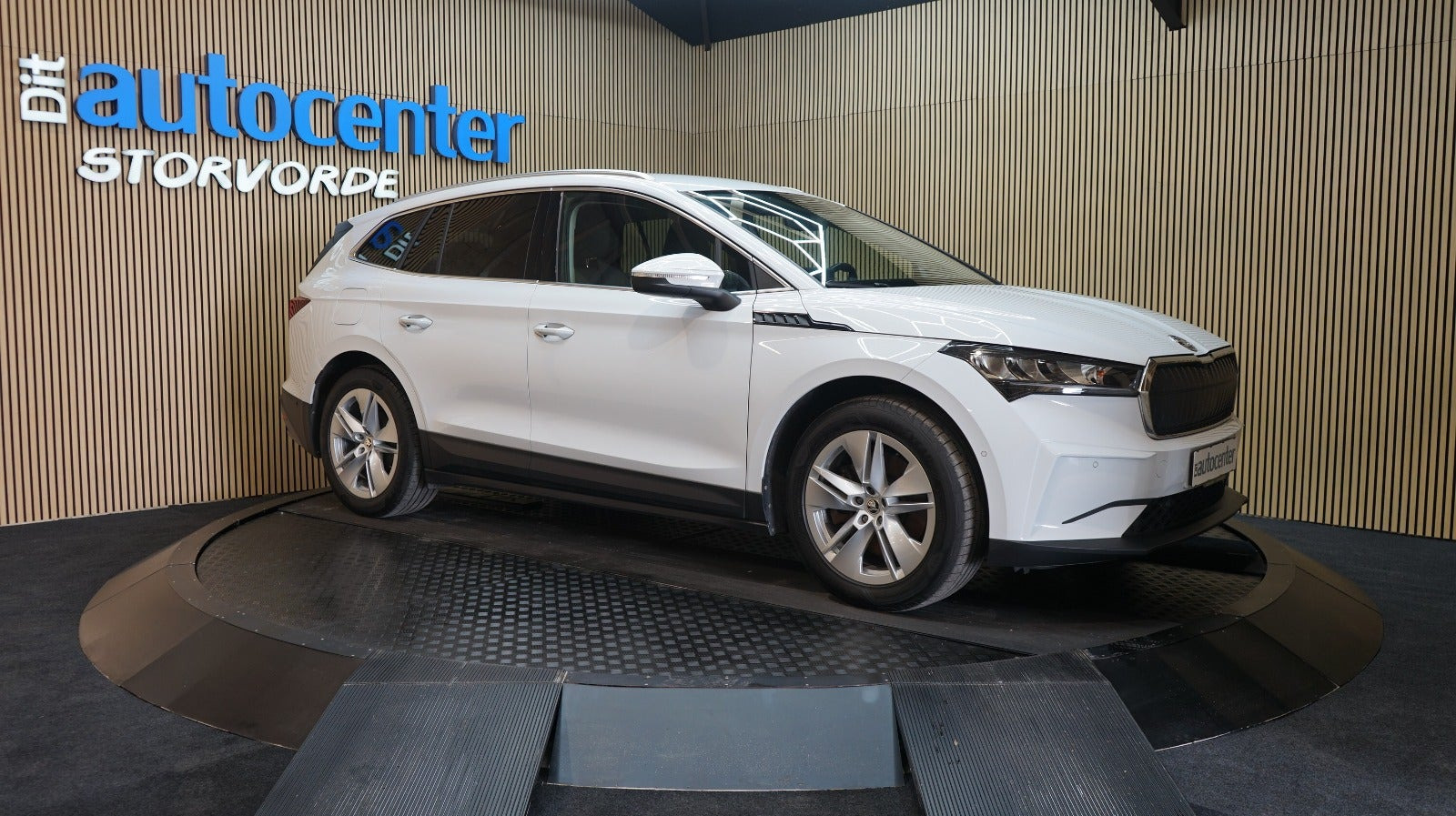 Skoda Enyaq 80 iV Plus Loft