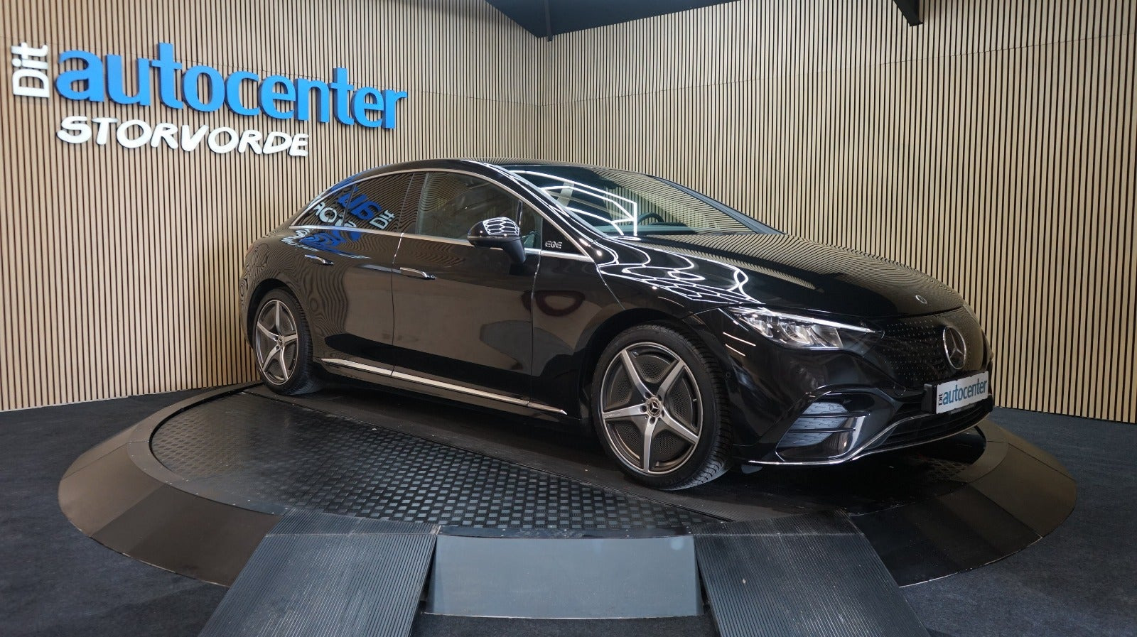 Mercedes EQE350+ AMG Line