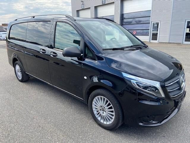 Sort Mercedes Vito fra 2021