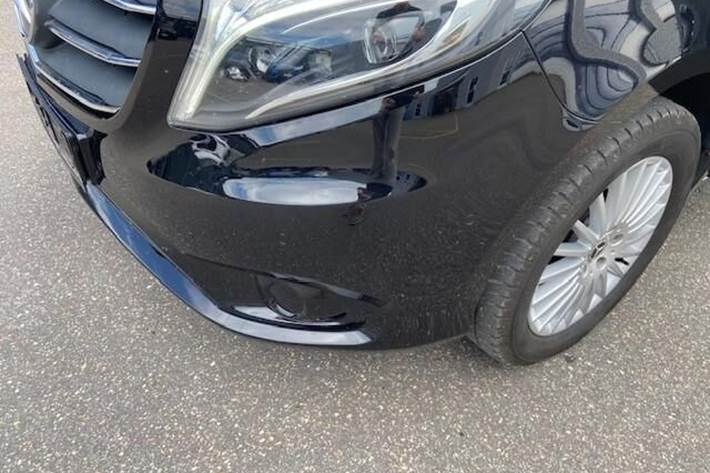 Sort Mercedes Vito fra 2021
