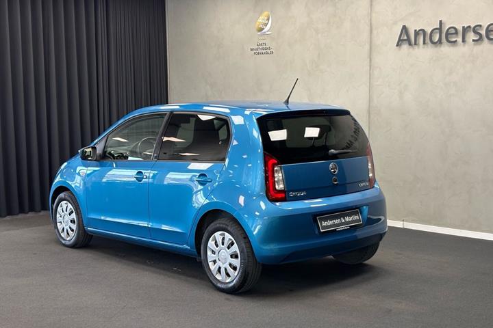 Blå Skoda Citigo fra 2019