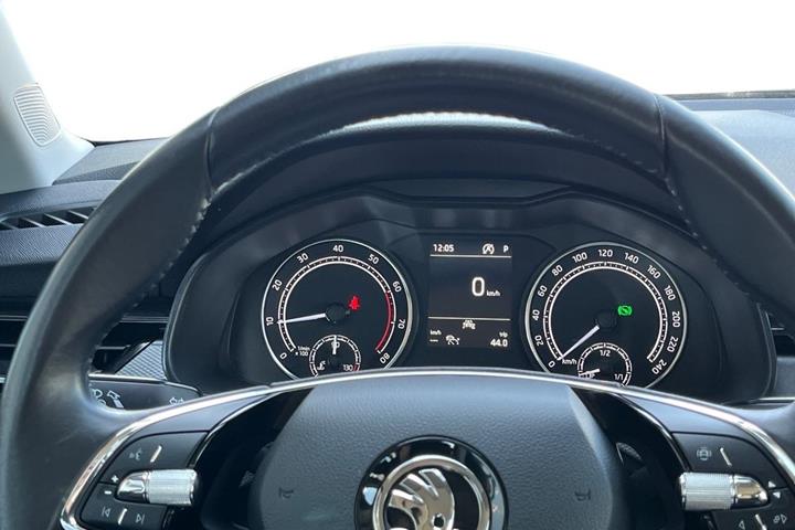 Blå Skoda Kamiq fra 2021