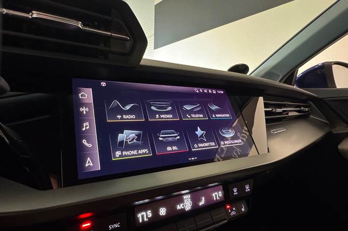 Blå Audi A3 fra 2021