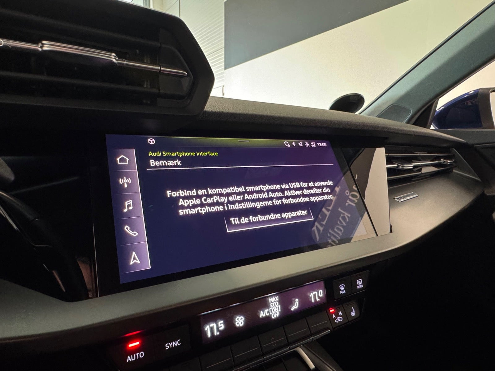 Blå Audi A3 fra 2021