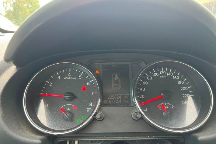 undefined Nissan Qashqai fra 2010