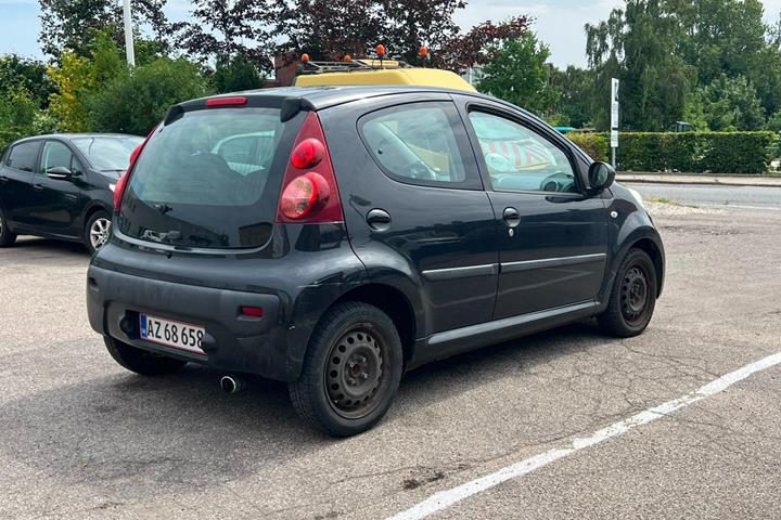 undefined Peugeot 107 fra 2007