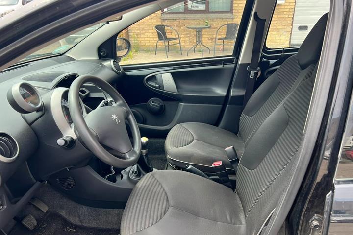 undefined Peugeot 107 fra 2007