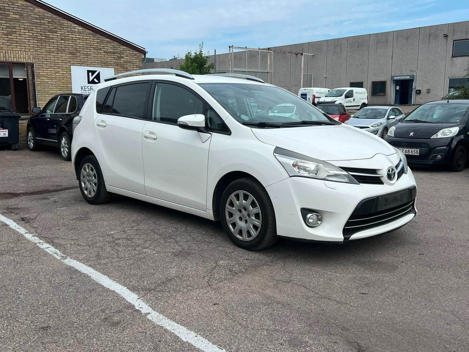 undefined Toyota Sportsvan fra 2014