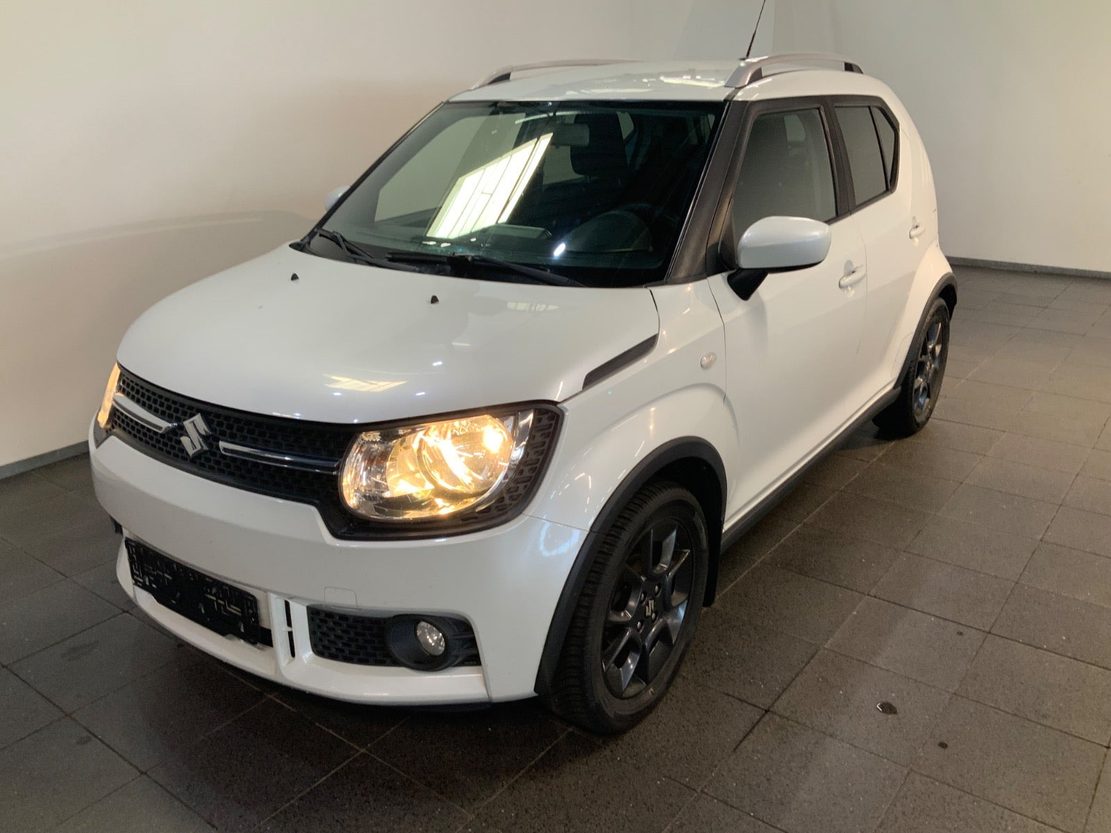 Suzuki Ignis 1,2 Dualjet Active AllGrip