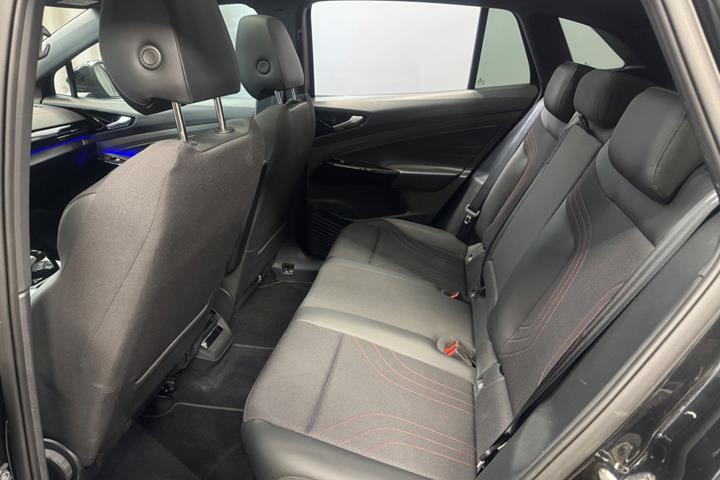 Sort VW ID.4 fra 2023