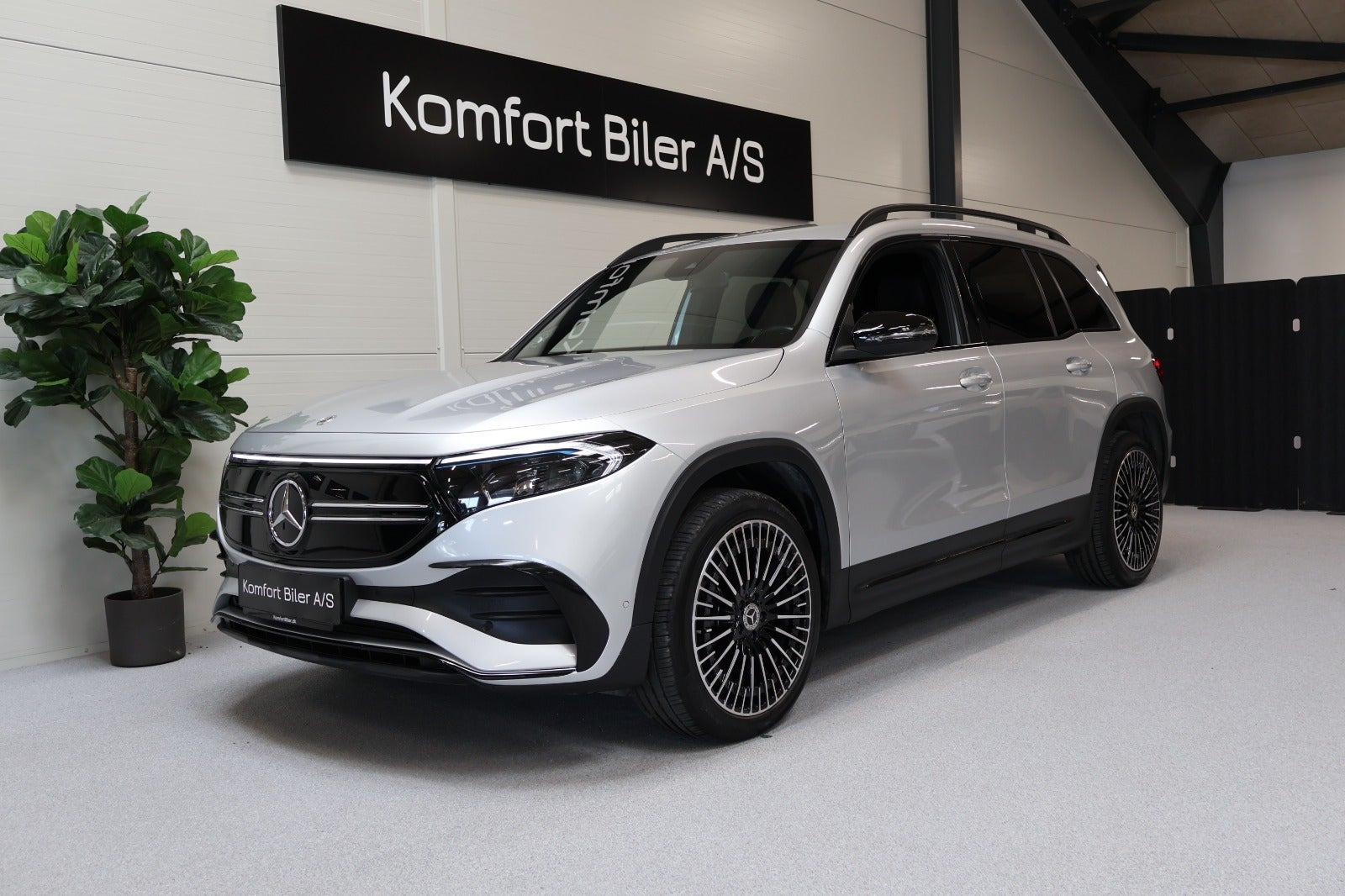 Mercedes EQB250+ AMG Line