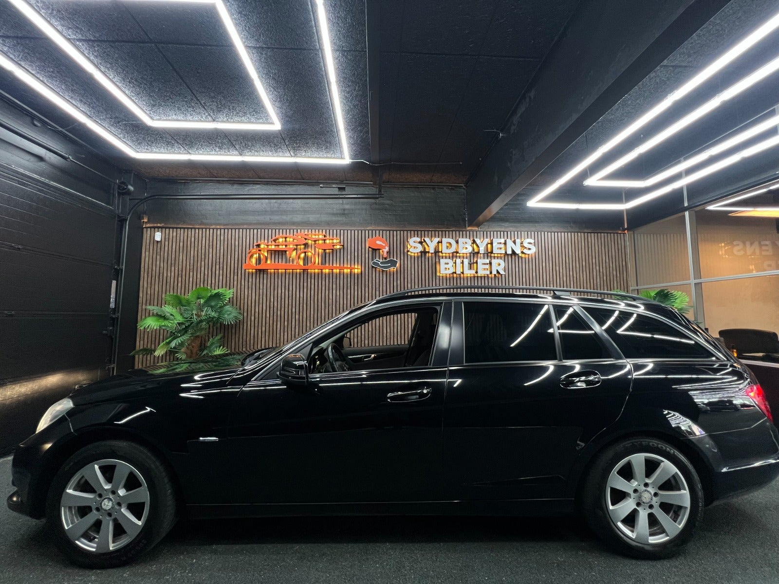 undefined Mercedes C200 fra 2012