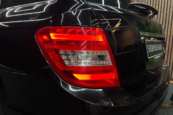 undefined Mercedes C200 fra 2012