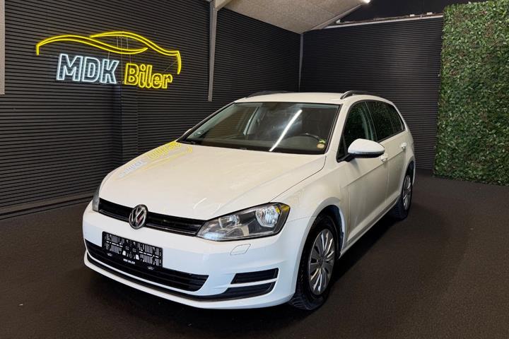 Hvid VW Golf VII fra 2014