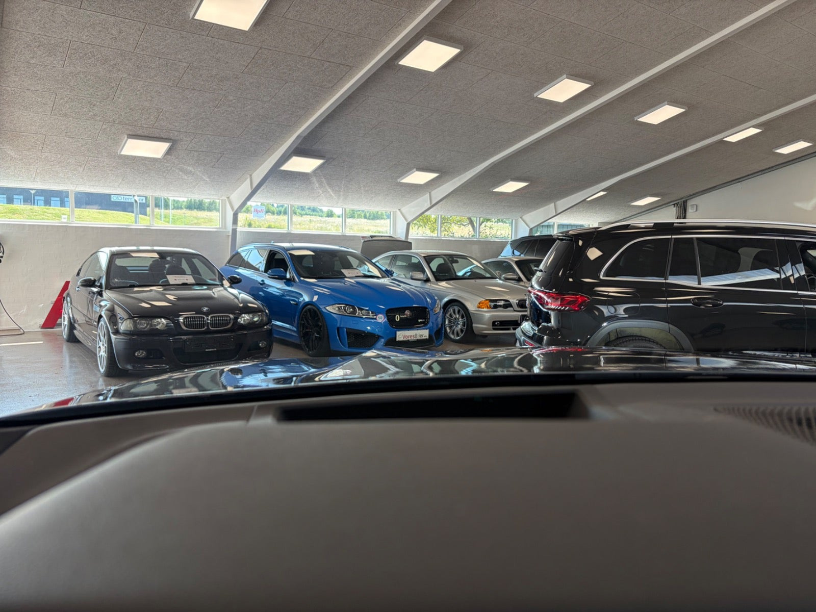 Sort BMW X5 fra 2020
