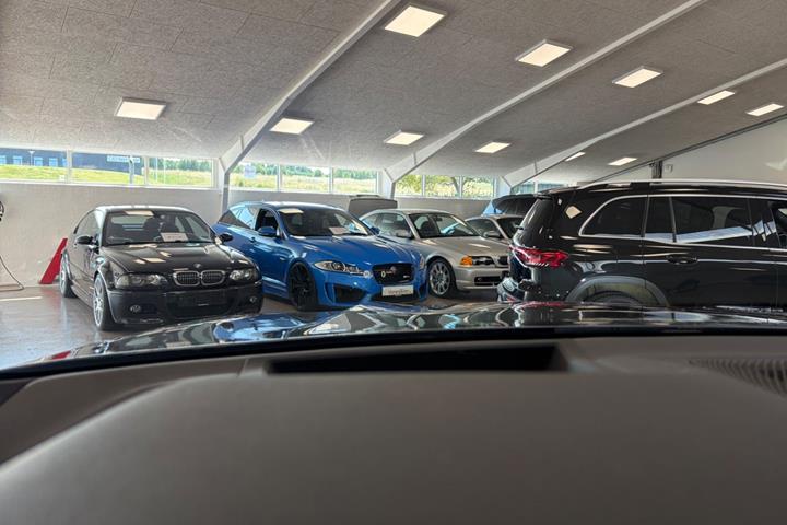 Sort BMW X5 fra 2020