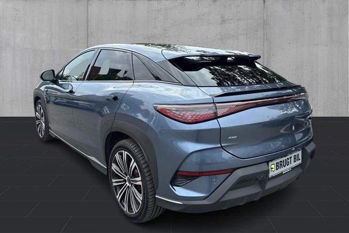 Blå BYD Sealion 7 fra 2024