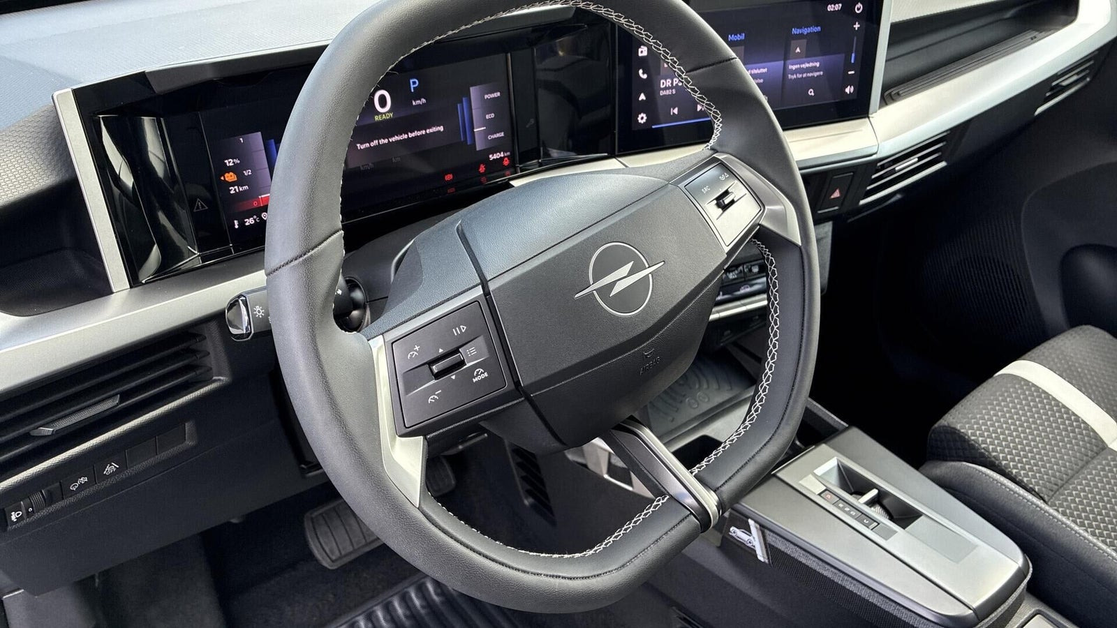 Blå Opel Frontera fra 2025