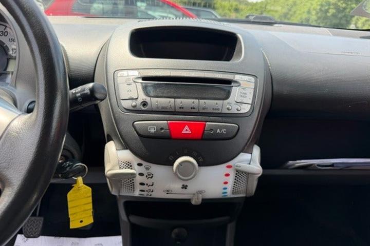 undefined Peugeot 107 fra 2007