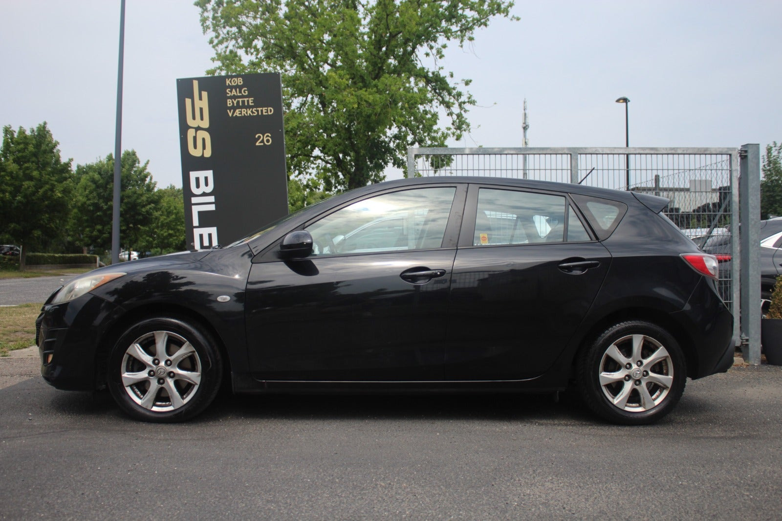 Sort Mazda 3 fra 2010