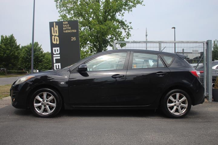 Sort Mazda 3 fra 2010