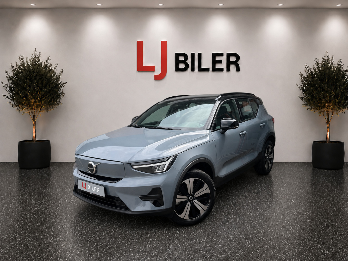 Volvo XC40 P6 ReCharge Core